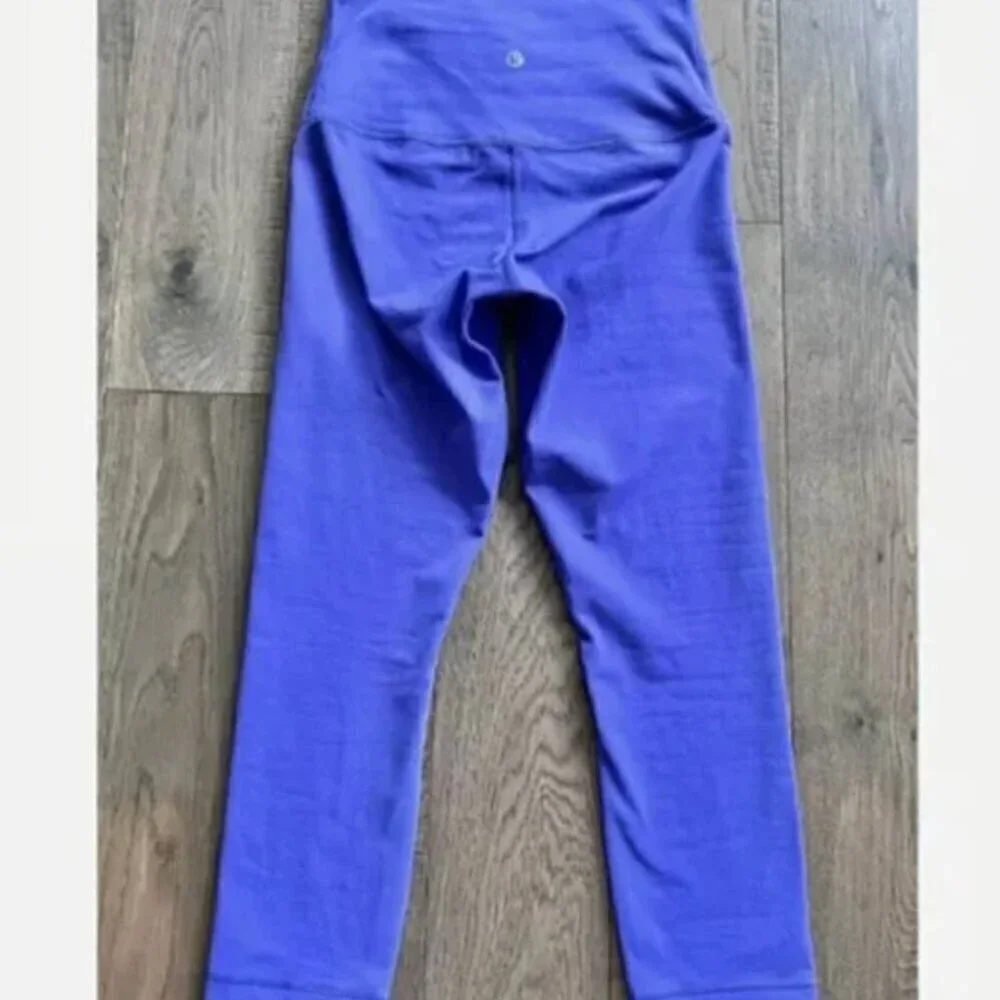 Lululemon Wunder Under Hi-Rise Crop Leggings Size S Purple Yoga Pilates Active
